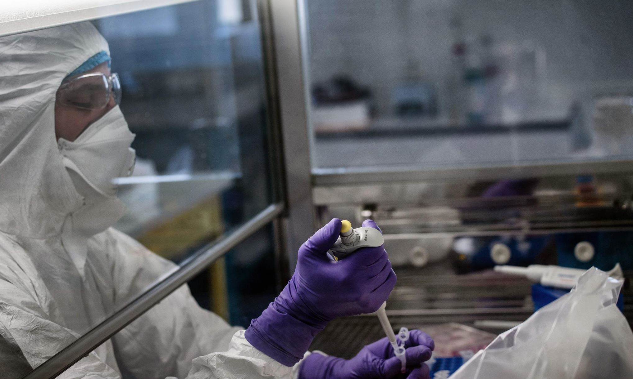 6 μήνες κορονοϊός: Το χρονικό της πανδημίας