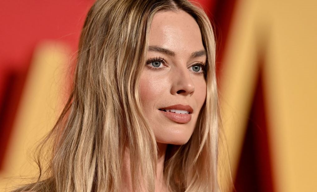 Τι σχέση έχει η Margot Robbie με τη Monopoly;