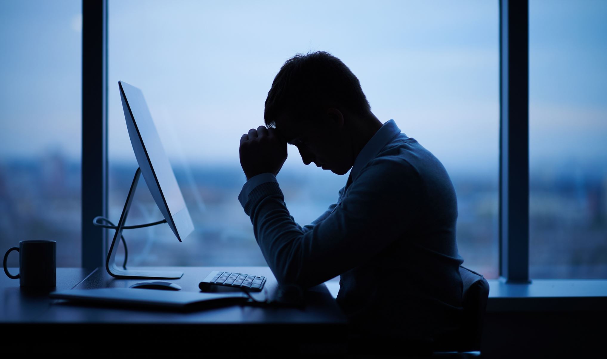 5 κακές συνήθειες στη δουλειά που σου στερούν την επιτυχία