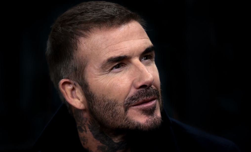 David Beckham, τώρα και ηλεκτρολόγος