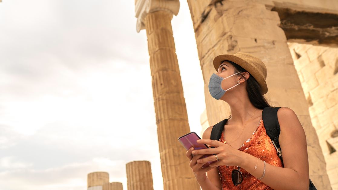 Δεν αίρεται το lockdown πριν τα 800 κρούσματα την ημέρα