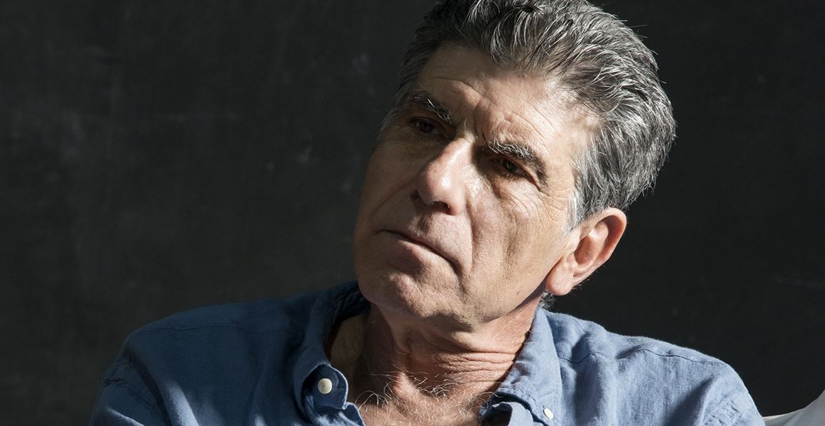 Ο Γιάννης Μπέζος είναι η φωνή της λογικής μας