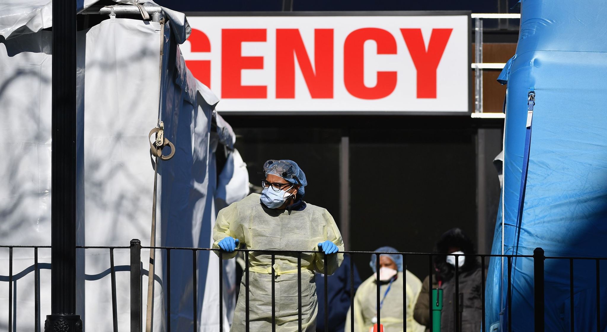 Οι 15 χώρες με το υψηλότερο ποσοστό θνησιμότητας λόγω κορονοϊού