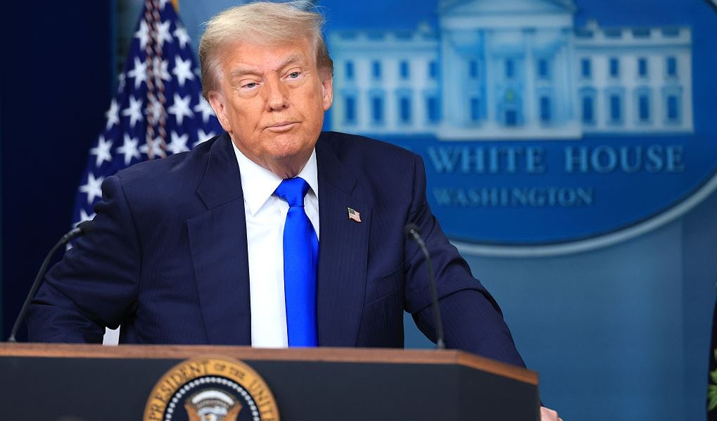 O Donald Trump τώρα αλλάζει και την Coca-Cola-Πώς θέλει να τροποποιήσει τη συνταγή της