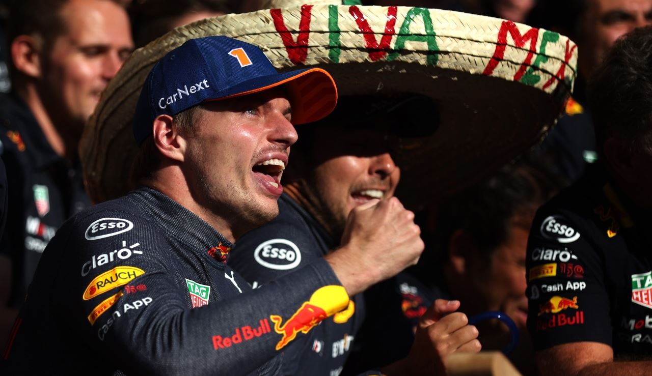 Red Bull και Verstappen σάρωσαν στο GP Βελγίου