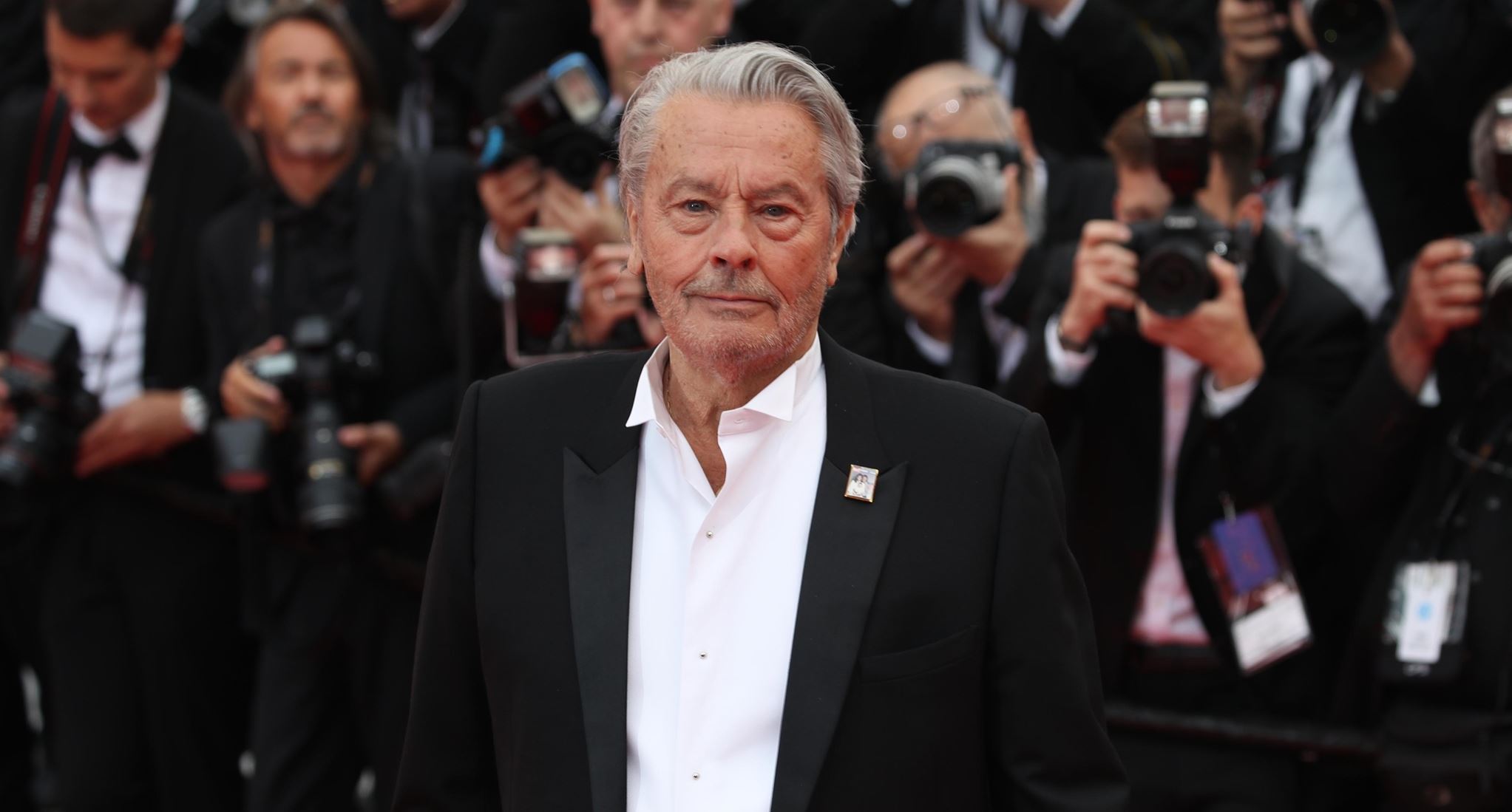 Ο Alain Delon δεν είναι πια εδώ