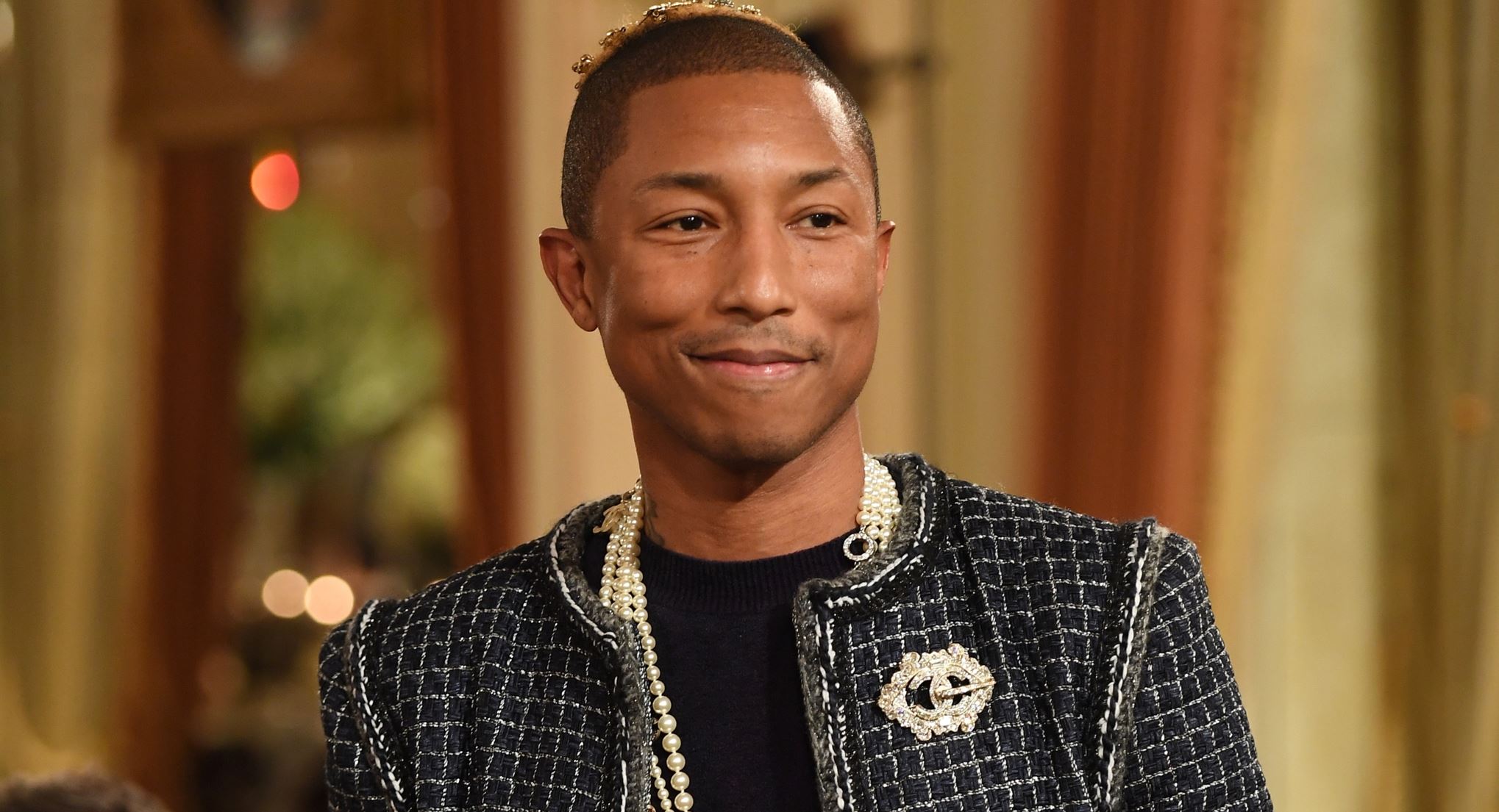 Καμία έκπληξη, ο Pharell Williams ανάμεσα στις πιο κομψές προσωπικότητες για το 2023