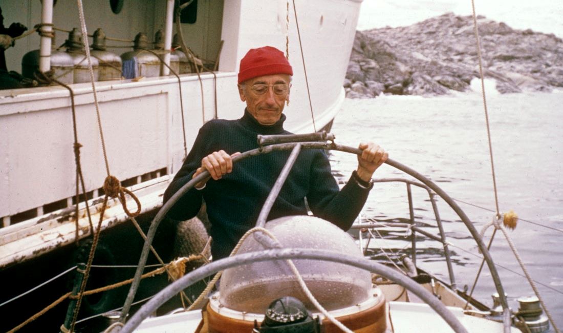 Το σκοτεινό προφίλ του Jacques Cousteau