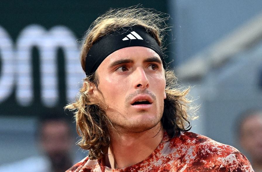 Ο Στέφανος Τσιτσιπάς, ο αποκλεισμός και τα χάπια μελατονίνης