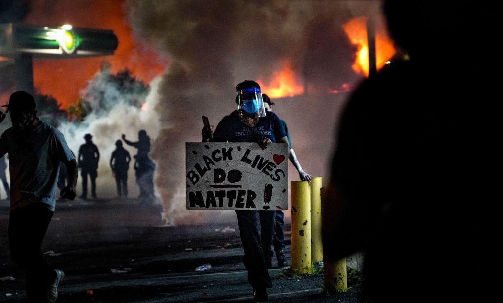 Η δολοφονία του Rayshard Brooks αναζωπυρώνει την οργή