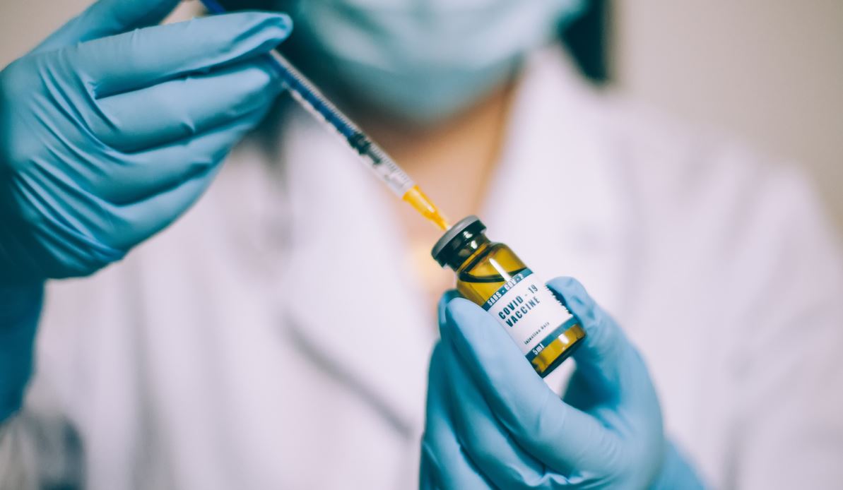 Γιατί δεν μπορεί να γίνει υποχρεωτικός ο εμβολιασμός κατά της Covid-19