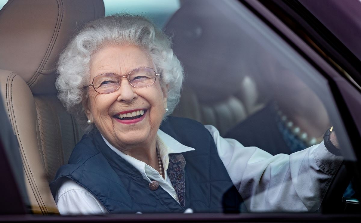 Τα μηχανοκίνητα 'κοσμήματα' της βασίλισσας Ελισάβετ