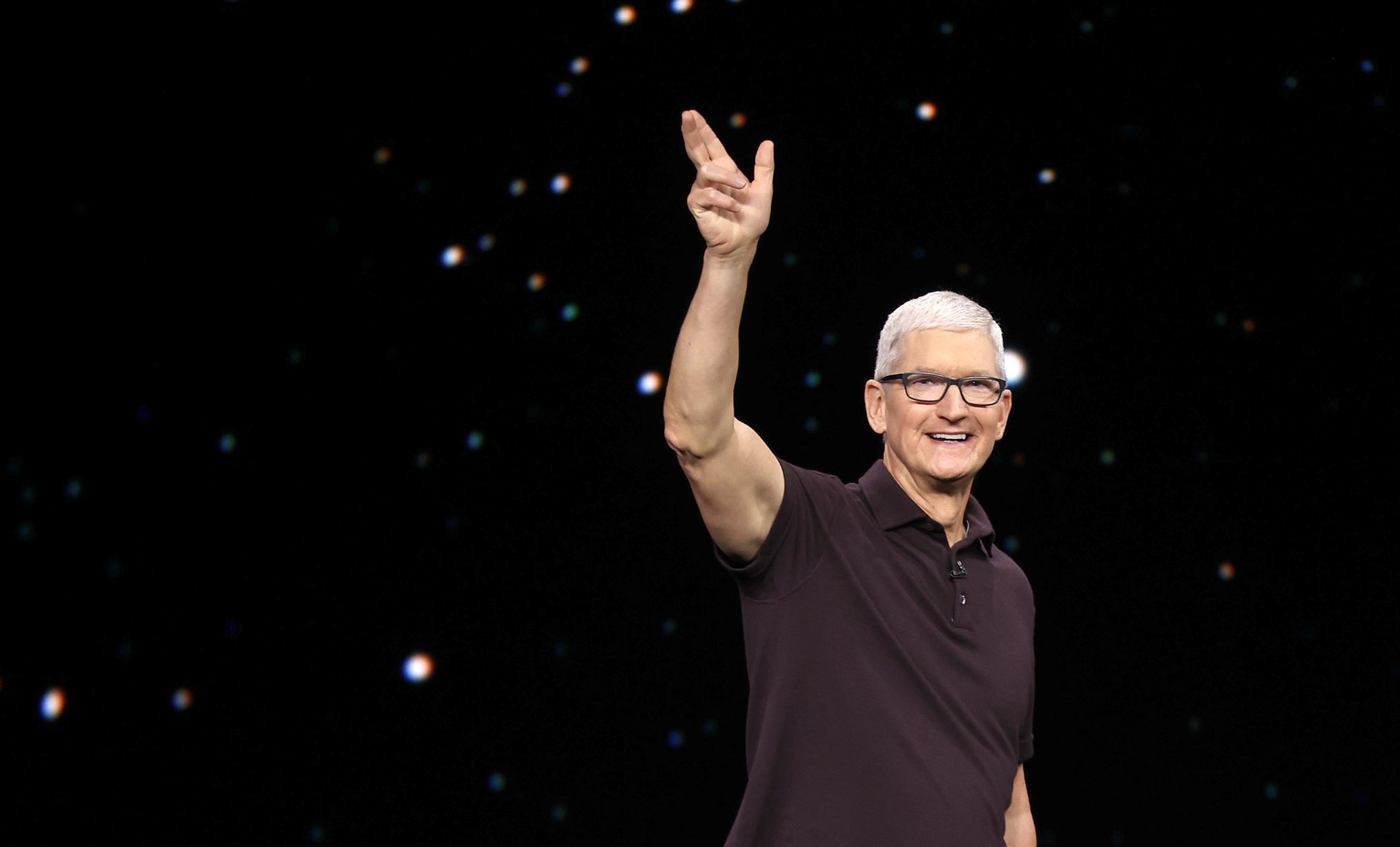 Γιατί ο Tim Cook ζήτησε μείωση από την Apple;