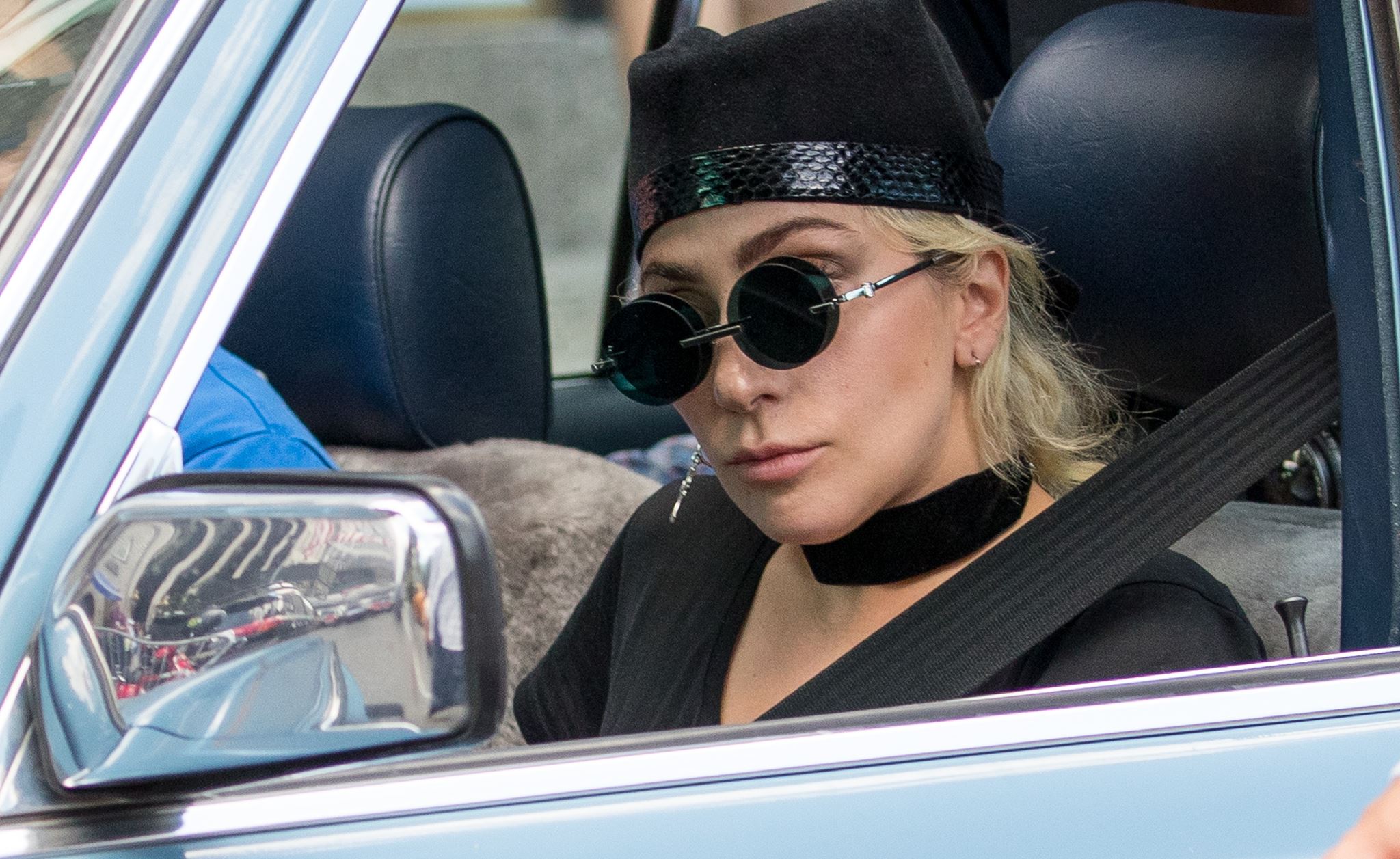 Μία βόλτα στο γκαράζ της Lady Gaga