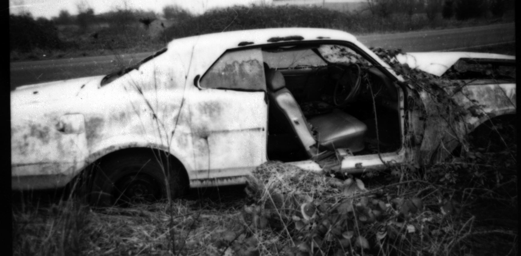 Στη Φουκουσίμα υπάρχει ένα τοξικό 'νεκροταφείο' σπάνιων αυτοκινήτων