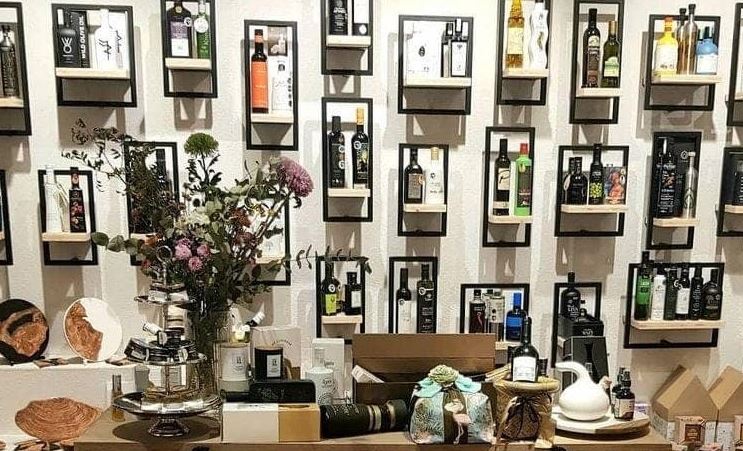 Maison d' Olive: Μία κάβα ελαιολάδου στο Κολωνάκι