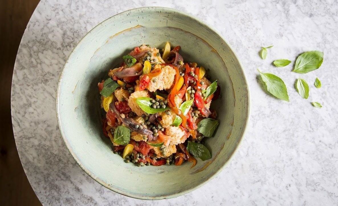 Panzanella, η νόστιμη σαλάτα της νηστείας