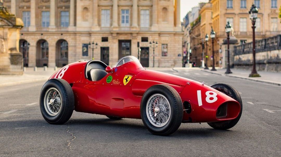 Αυτή η δημοπρασία είναι βγαλμένη από τα όνειρα των οπαδών της αυτοκίνησης