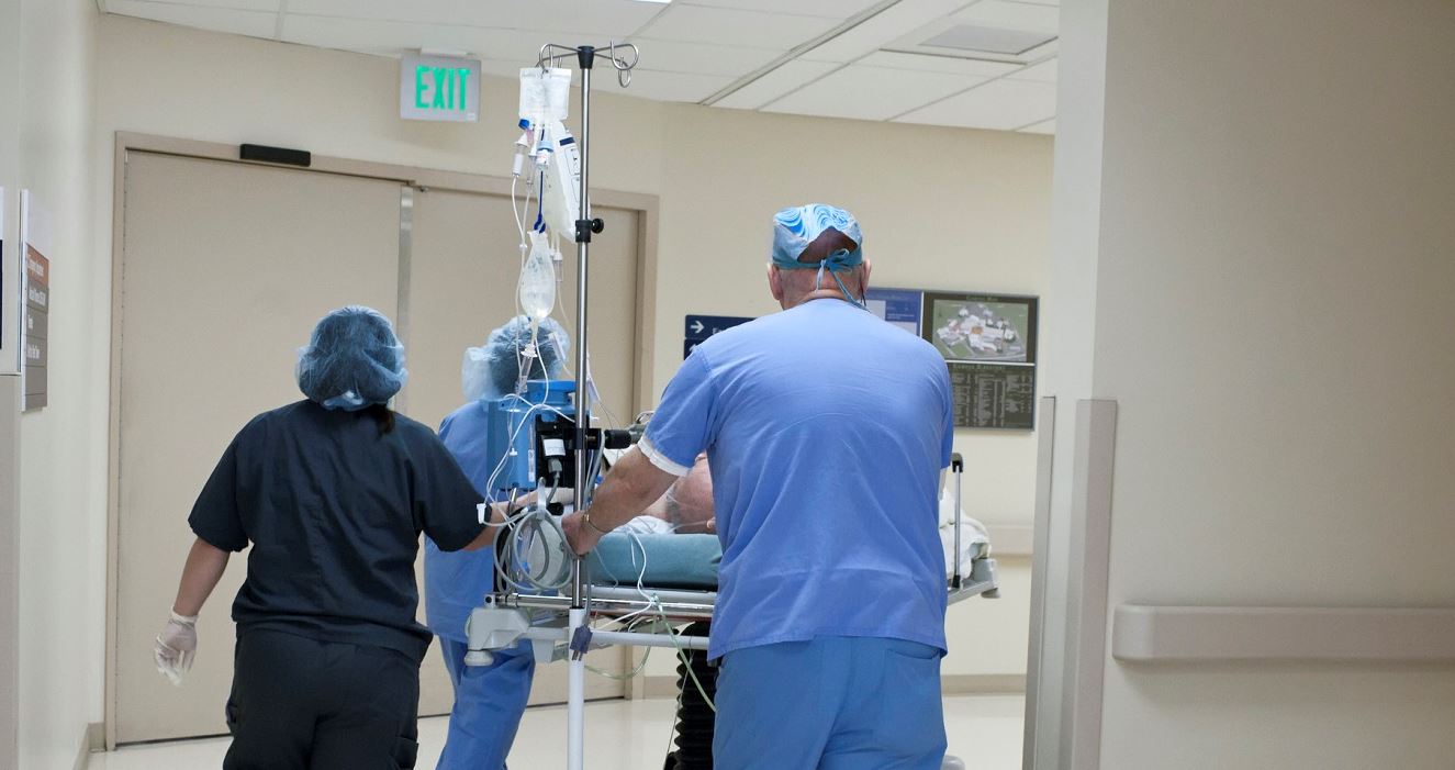 Το μυστήριο με τα κρούσματα της ελληνικής περιφέρειας