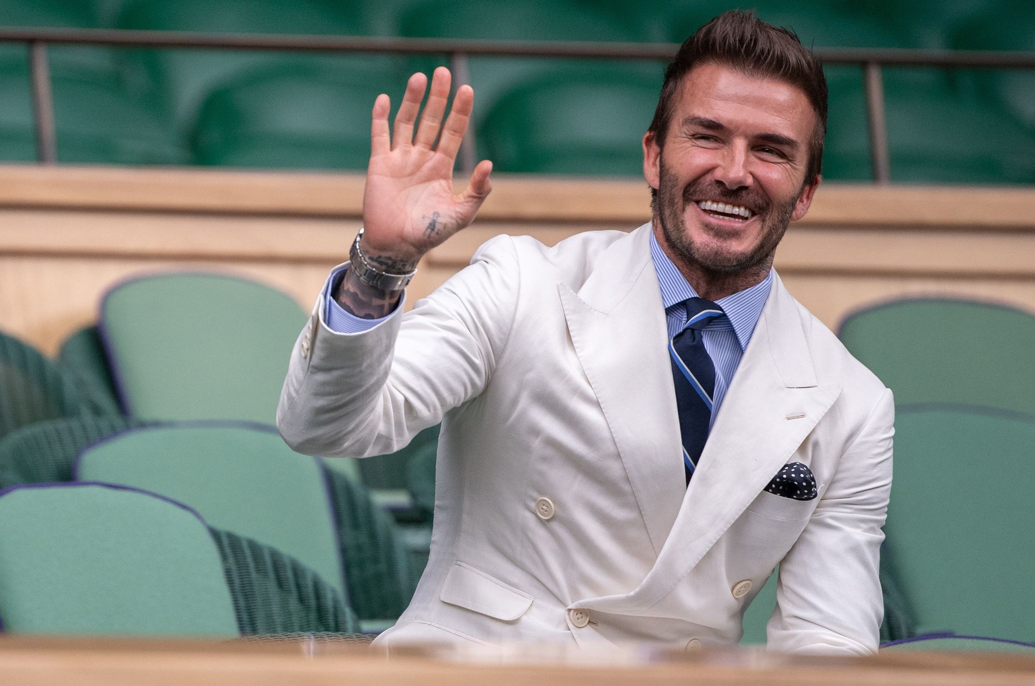 Τι τρώει και πώς γυμνάζεται ο David Beckham για να μη δείχνει 49(!) χρονών