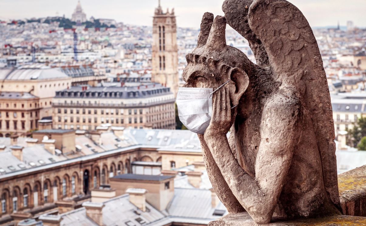 Περισσότερη ναυτία, λιγότερος βήχας: Τα νέα συμπτώματα του κορονοϊού