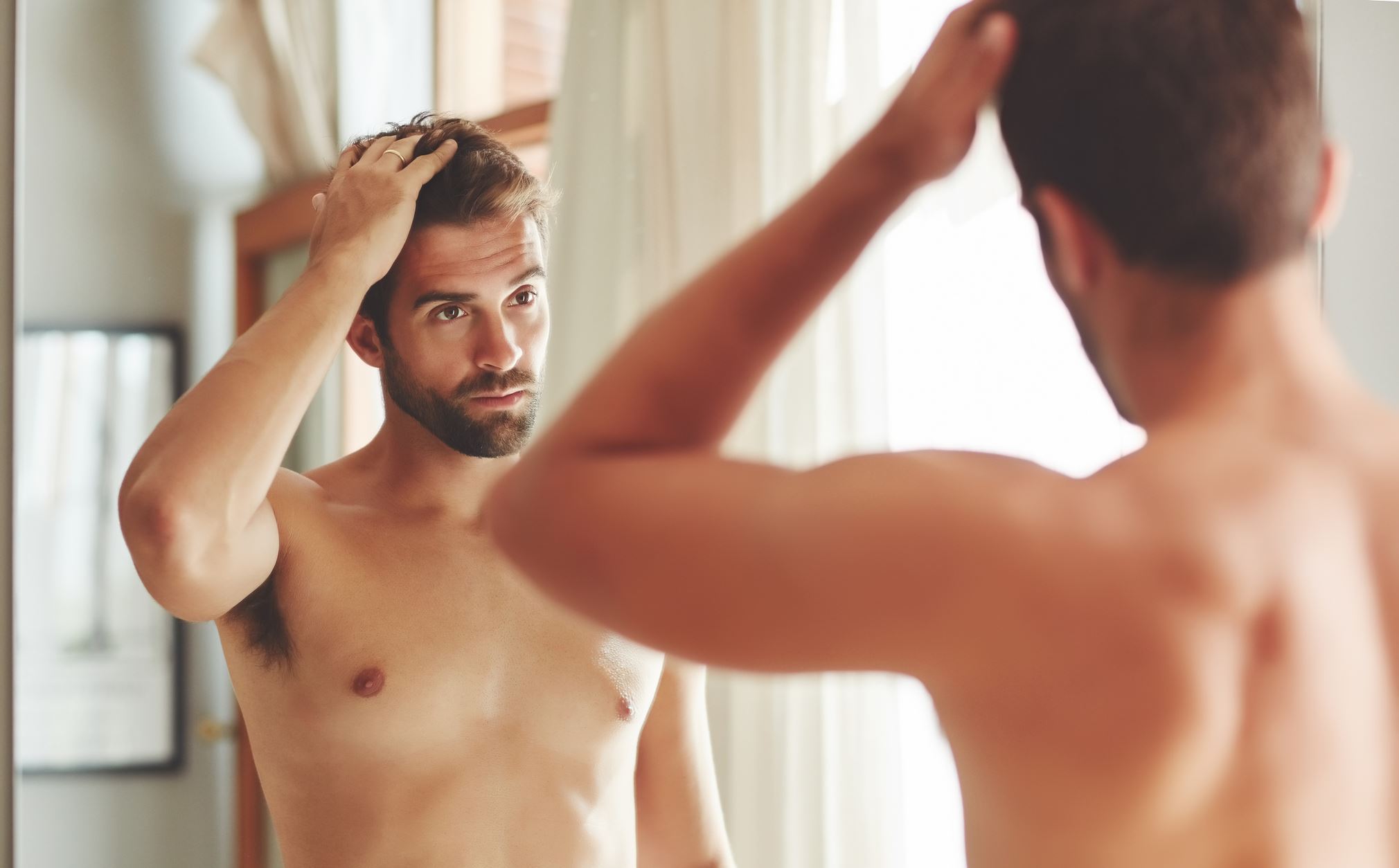 Τι σχέση έχει η τριχόπτωση με τον κορονοϊό