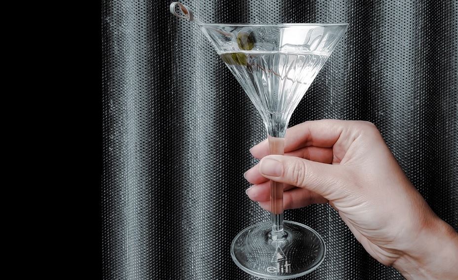 H Elit ανήκει στην ελίτ της βότκας