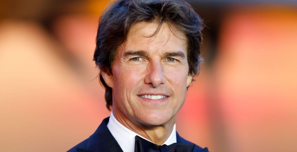 Ο Tom Cruise γνώρισε την Elsina Khayrova σε ένα από τα tea (!) party του