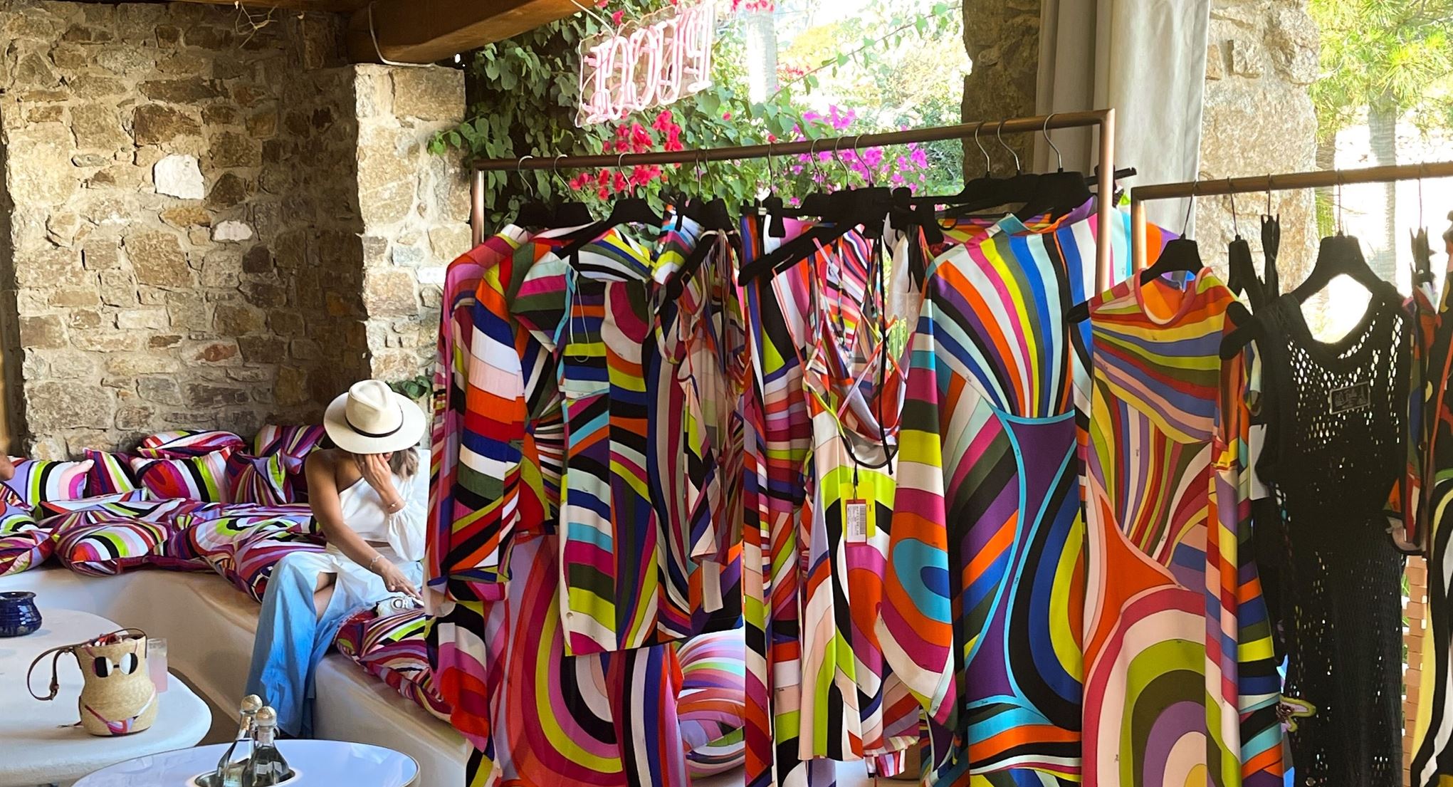 Luisa Beach Mykonos: Ένα αξέχαστο party με αφορμή το pop up store του Οίκου PUCCI