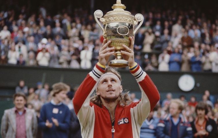 Κλασικά κομμάτια που γεννήθηκαν στα γήπεδα