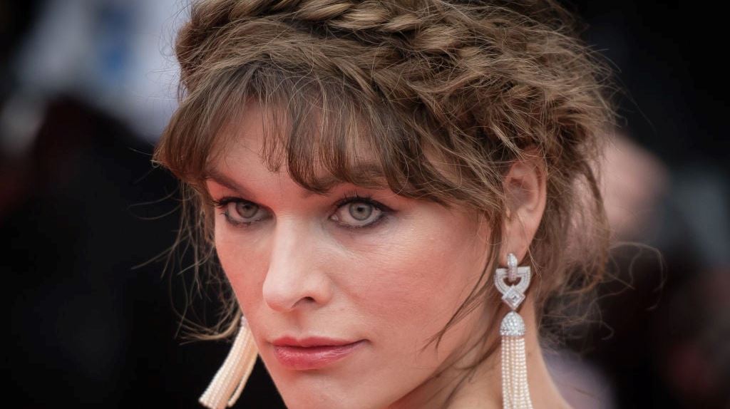 Η Milla Jovovich για τον πόλεμο στην Ουκρανία