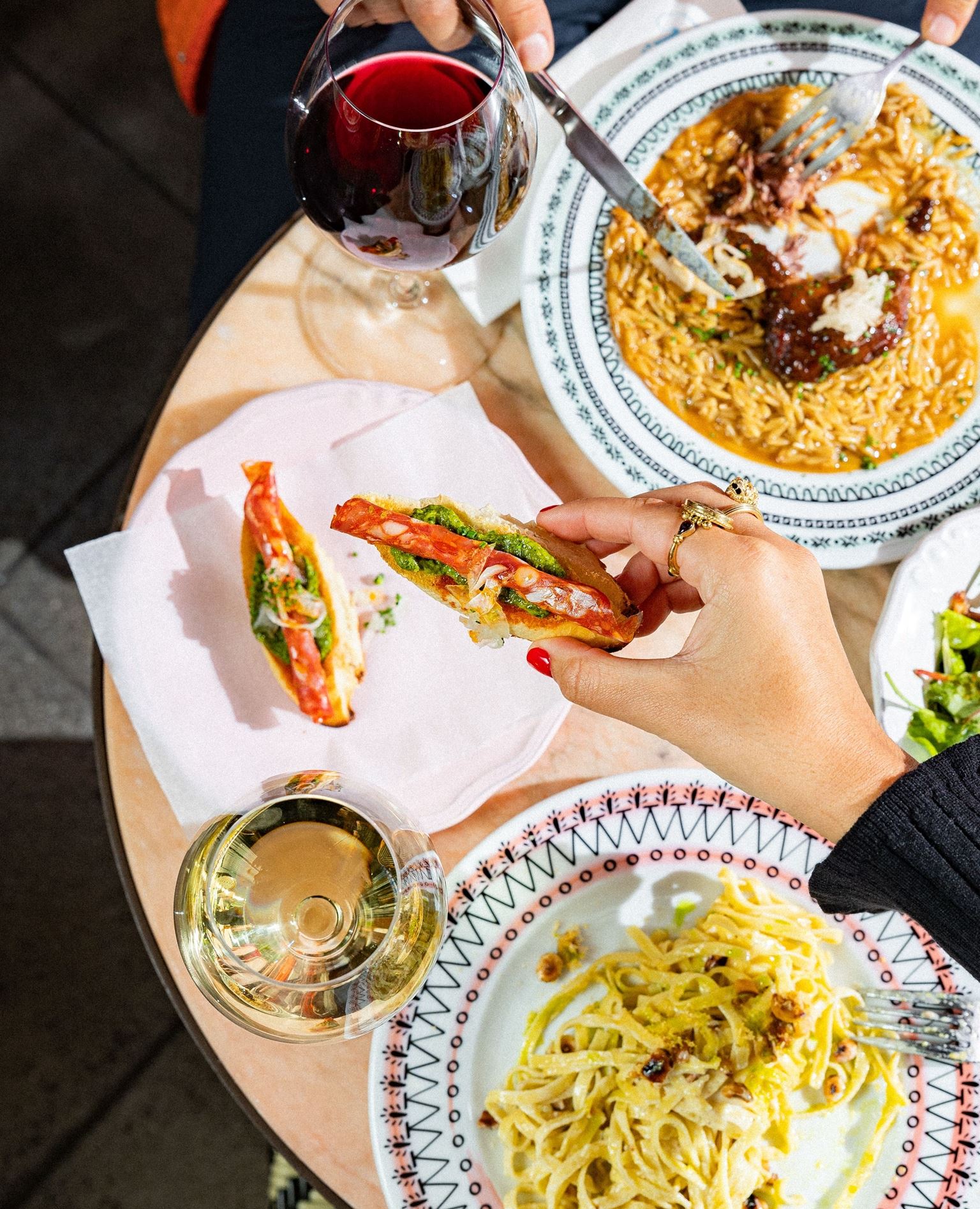 Ami gastrotheque: Η sprezzatura του αθηναϊκού κέντρου