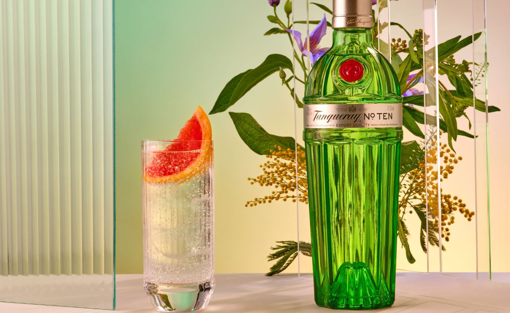 305 μπαρ σε όλη την Ελλάδα σε περιμένουν για aperitivo