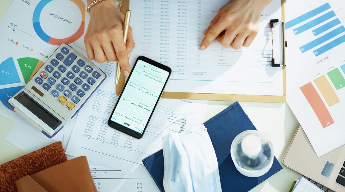 Οι δύο φόροι της πανδημίας και πώς θα διευθετηθούν