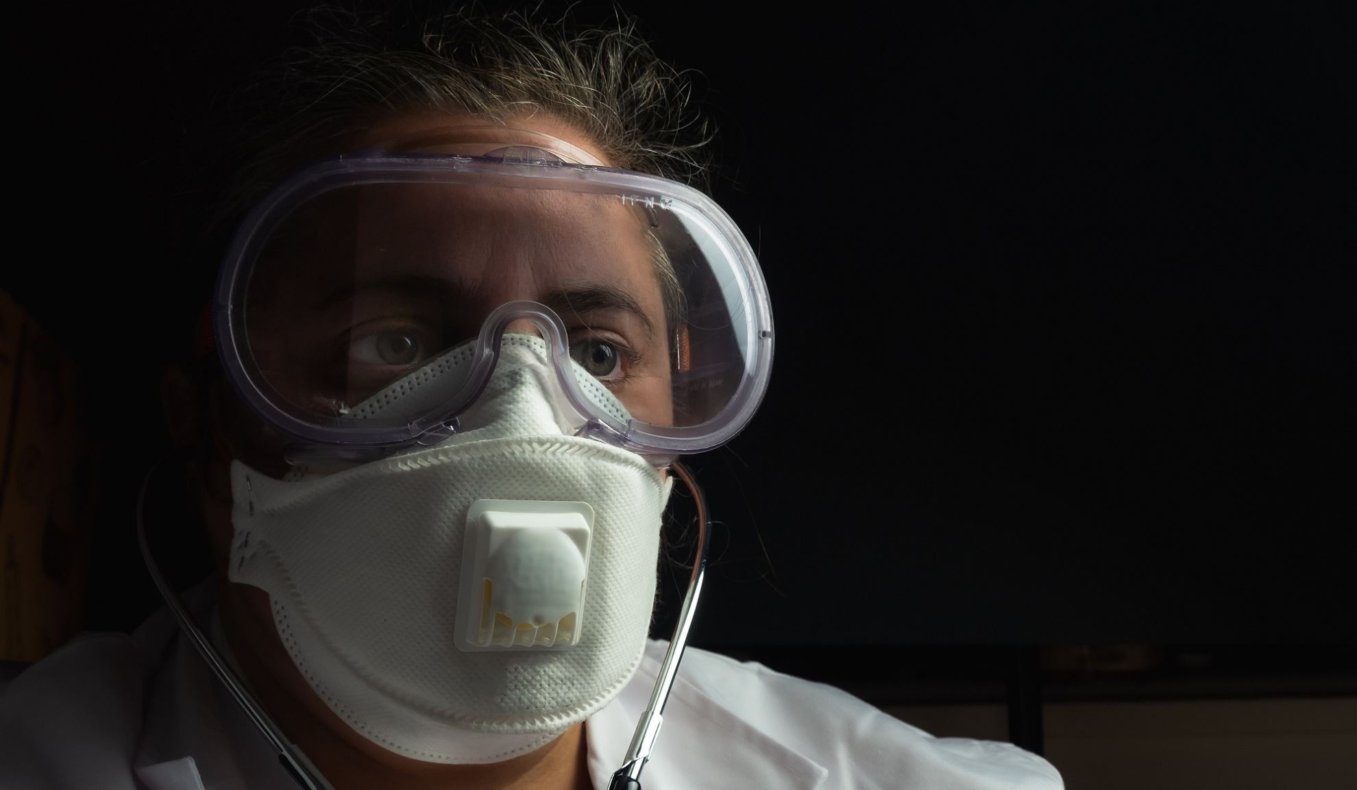 Στο τραπέζι νέα μέτρα για τον κορονοϊό