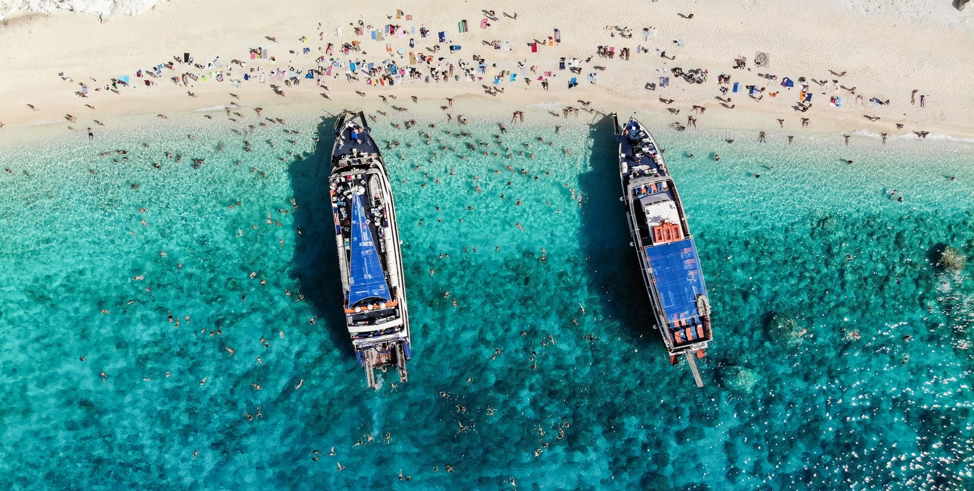 Η Λευκάδα είναι (και) οι παραλίες της