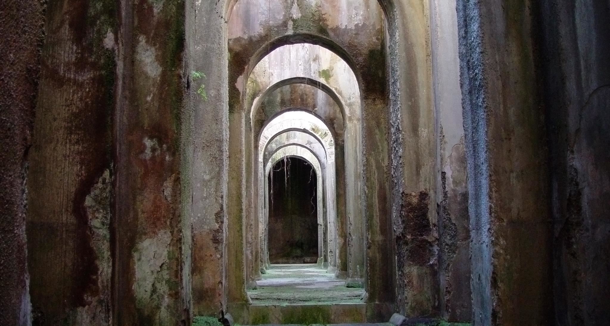 Η Piscina Mirabilis στη Νάπολη μεταμορφώνεται σε μουσείο σύγχρονης τέχνης