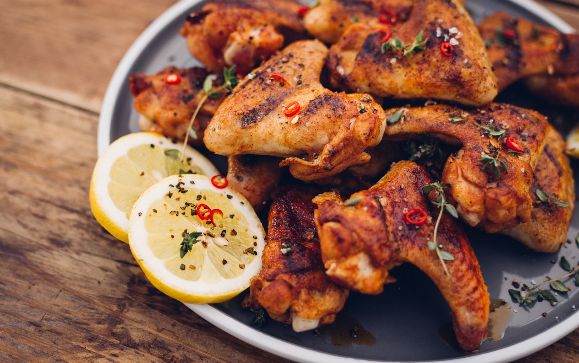 Παϊδάκια κοτόπουλου με σάλτσα μπίρας, ένα μικρό έπος