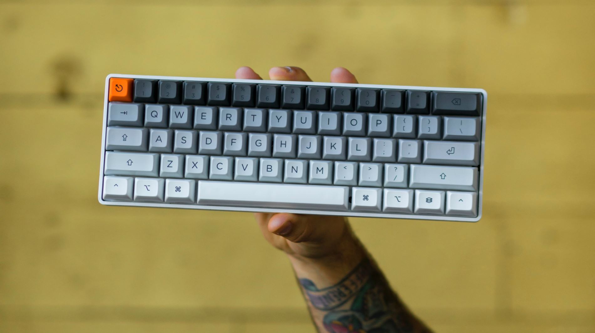 Τα πληκτρολόγια θα αποκτήσουν ένα νέο κουμπί