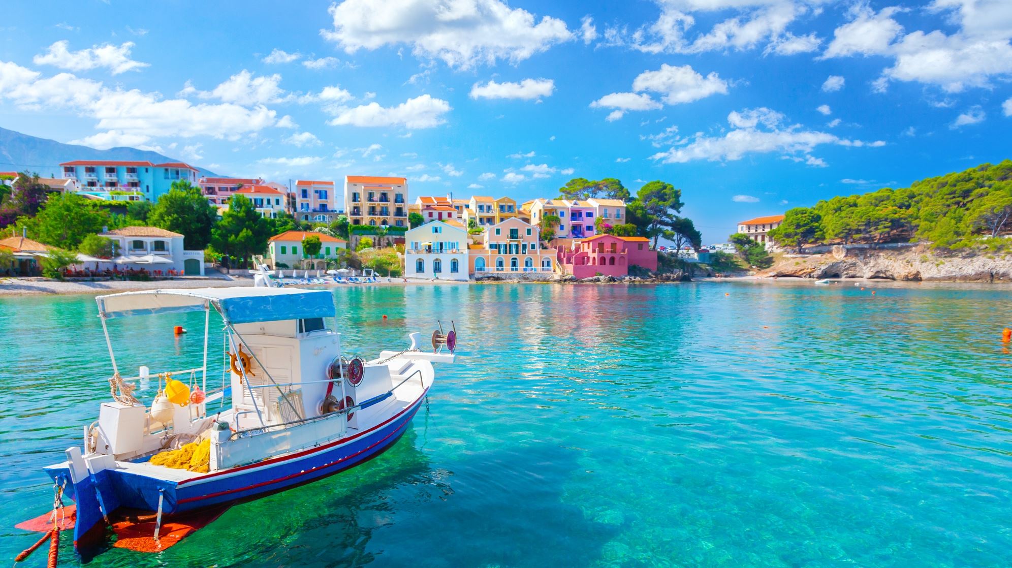 Tα 15 ελληνικά νησιά που προτείνουν για το 2024 οι Times