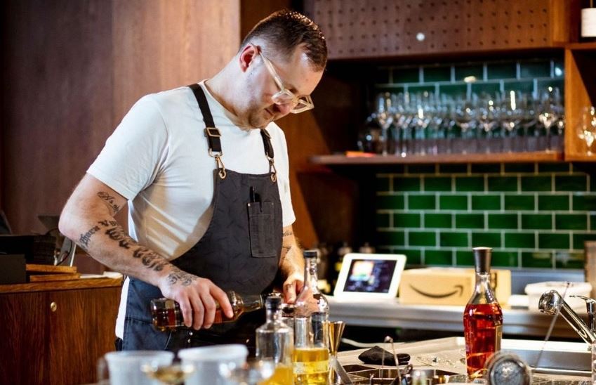 Ο Alex Kratena για μία βραδιά στο Baba Au Rum