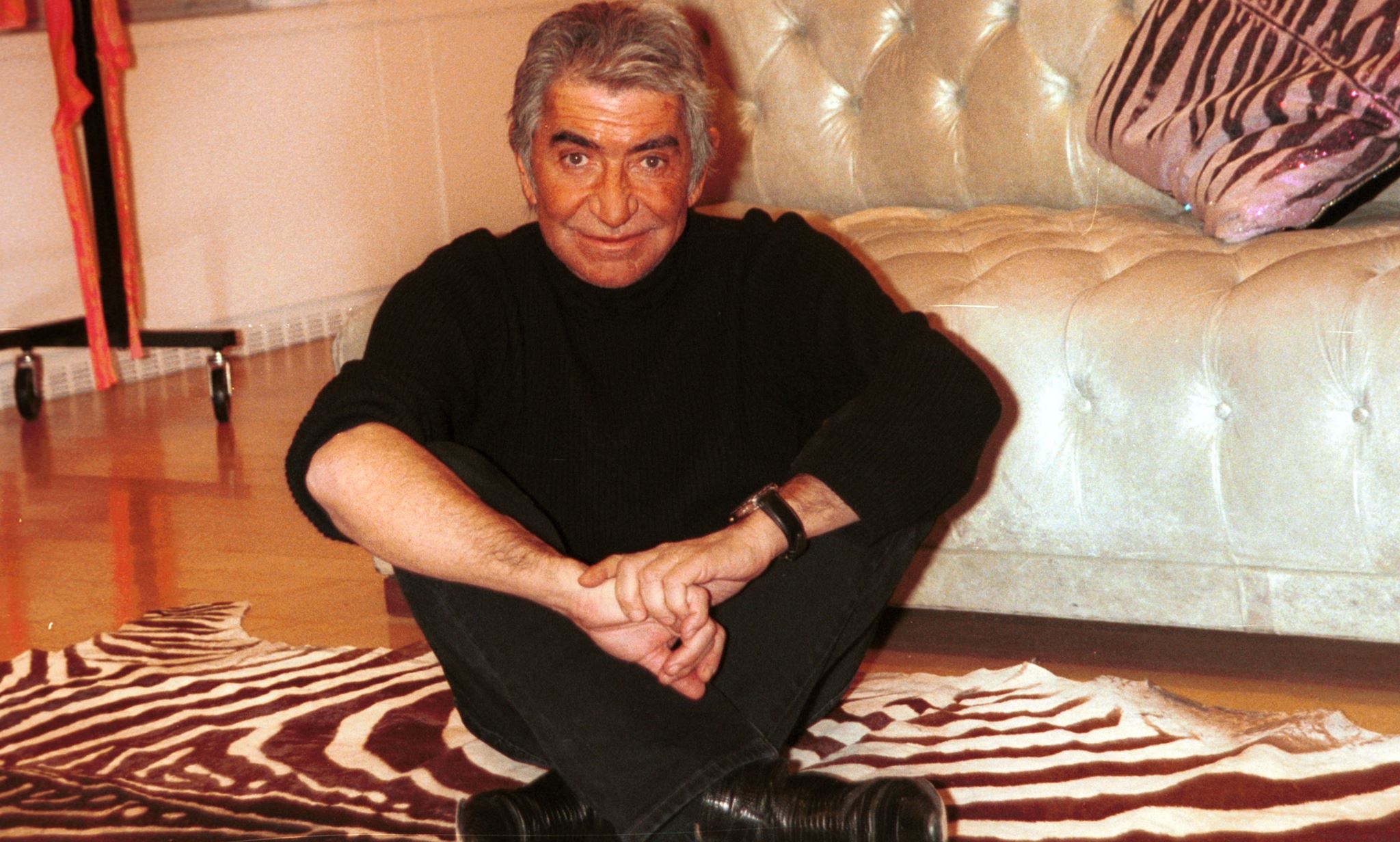 H συναρπαστική ζωή του Roberto Cavalli που ήθελε μόνο να κάνει τις γυναίκες να δείχνουν όμορφες