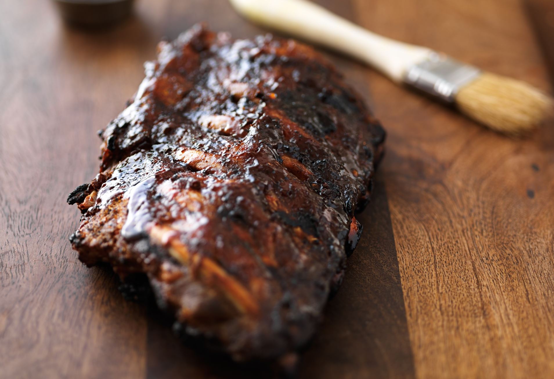 Dream job: Ζητείται άτομο για να ταξιδεύει και να τρώει BBQ