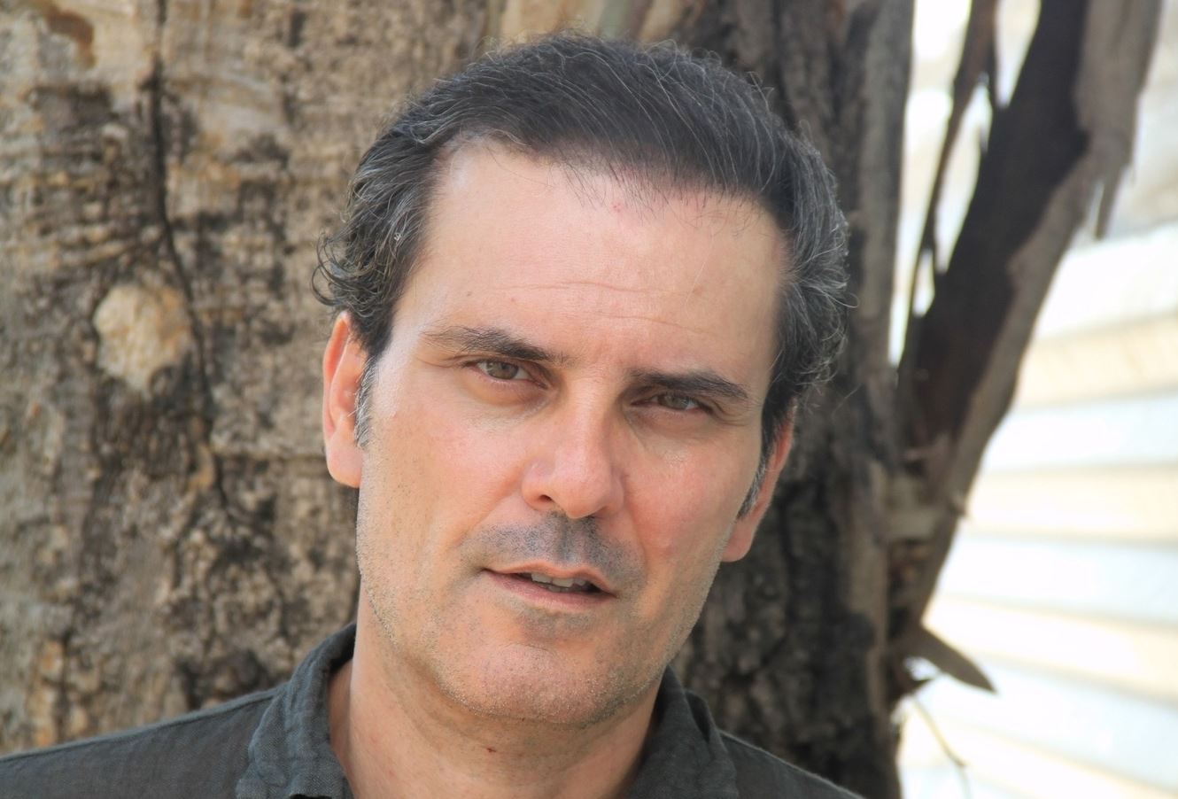 Πέθανε ο ηθοποιός Γεράσιμος Μιχελής-ήταν ο "άνδρας με τα μαύρα" στο Παρά Πέντε