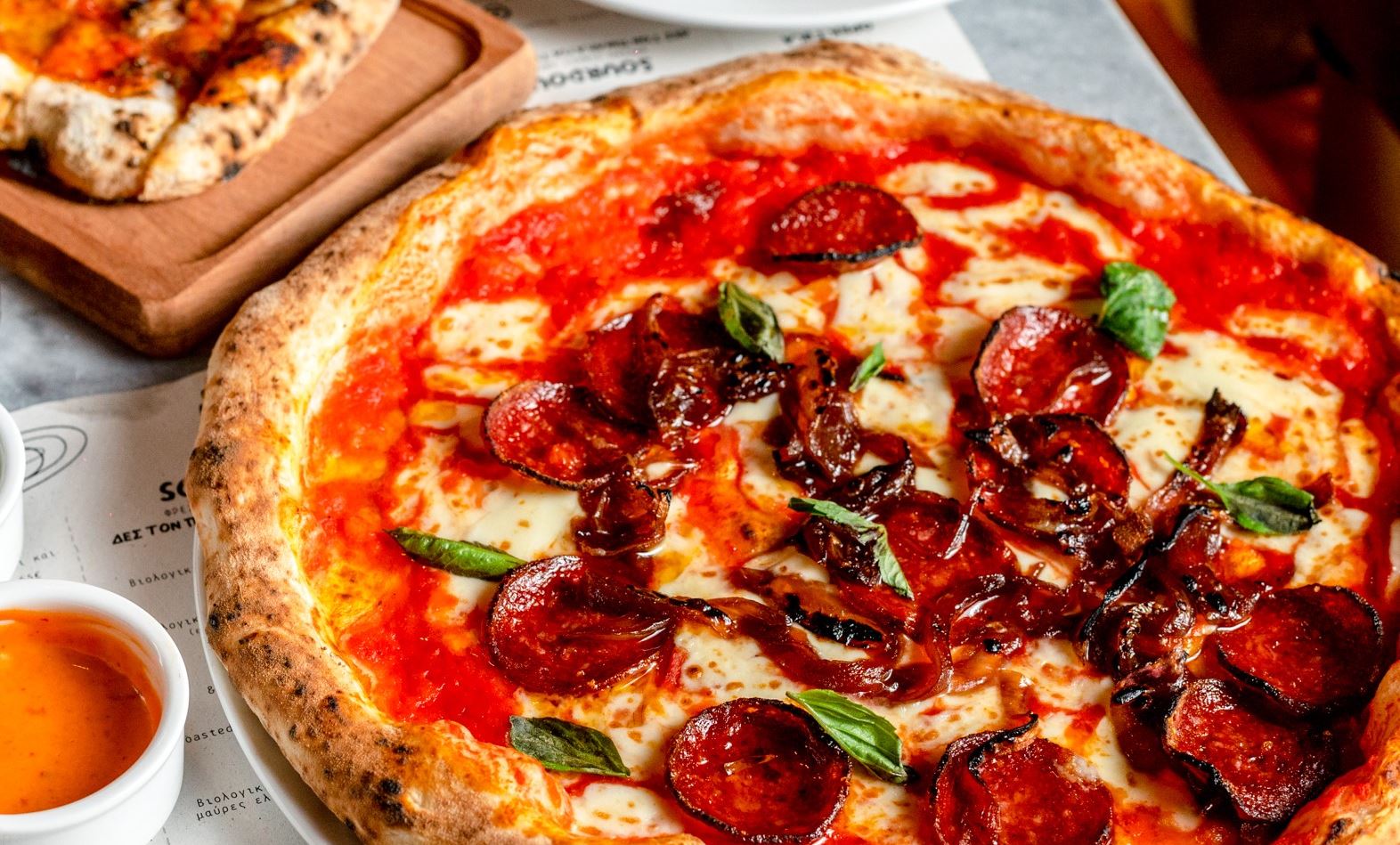 Στη Νέα Φιλαδέλφεια για μία από τις καλύτερες πίτσες της Αθήνας