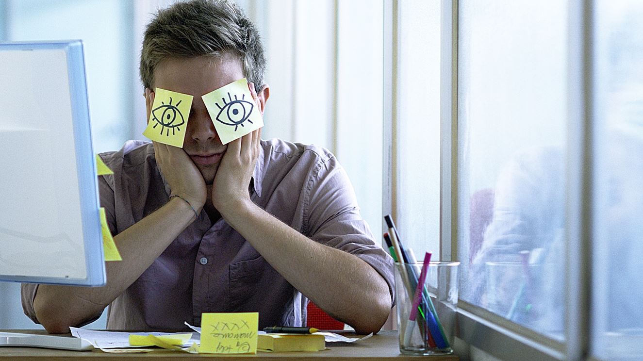 Δημόσιος υπάλληλος έκανε "κοπάνα" απ' τη δουλειά για 6 χρόνια -Τον βρήκαν όταν αποφάσισαν να τον βραβεύσουν