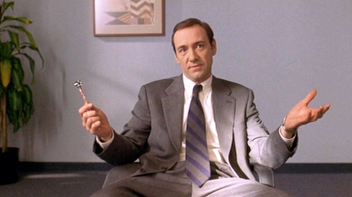 Στο ντοκιμαντέρ Spacey Unmasked θα δούμε την άνοδο και την πτώση του Kevin Spacey