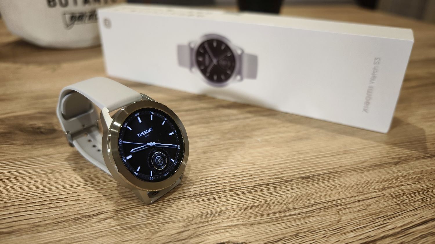 To Xiaomi Watch S3 είναι ένα εξαιρετικό  fitness ρολόι που αφήνει πίσω του τα περιττά