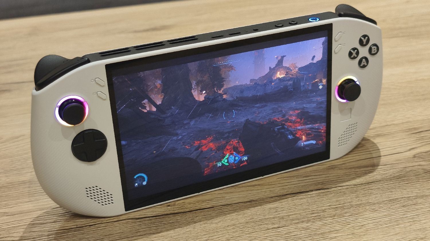 To Lenovo Legion Go S είναι μια ενδιαφέρουσα επιλογή για φορητό PC gaming [Tech Review]