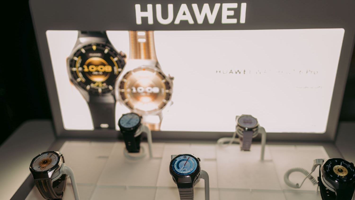 Η HUAWEI φέρνει την τεχνολογία αιχμής στα smartwatches